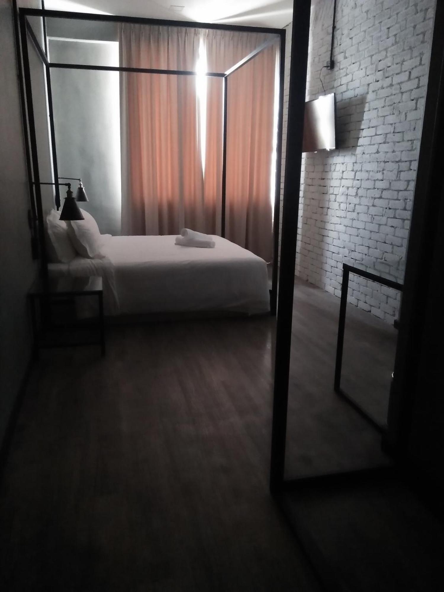 68 Boutique Hotel Sitiawan Exteriör bild