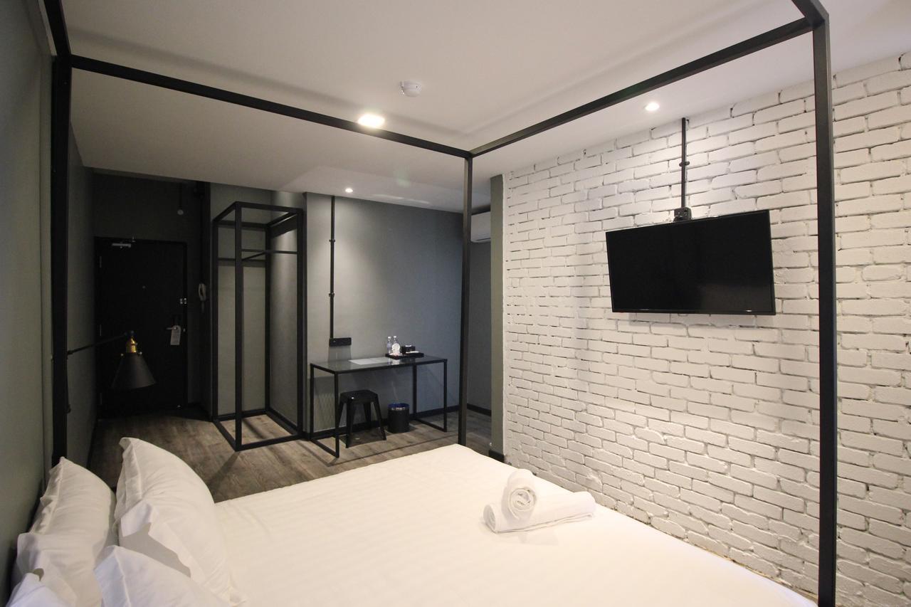 68 Boutique Hotel Sitiawan Exteriör bild