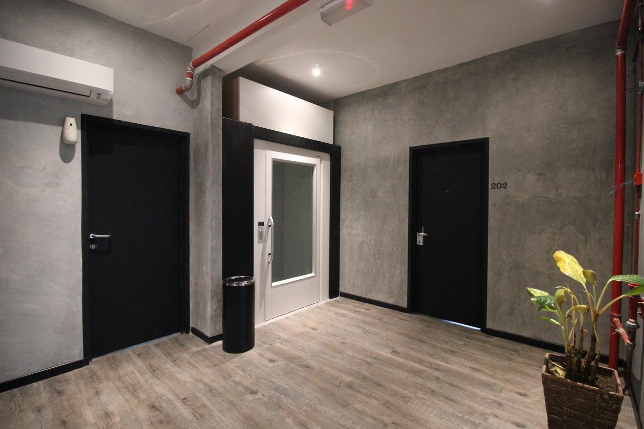 68 Boutique Hotel Sitiawan Exteriör bild